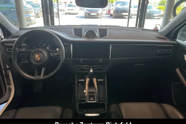 Porsche Macan din 2024 cu 16.570 km - oferta POR214297 - foto 19