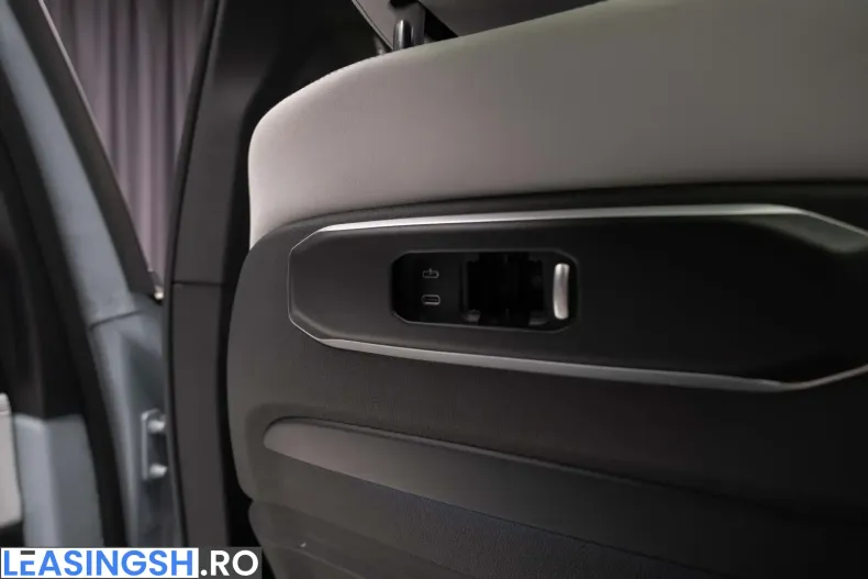 BMW X6 (Seria X) din 2023 cu 44.150 km - oferta BMW214298 - foto 35