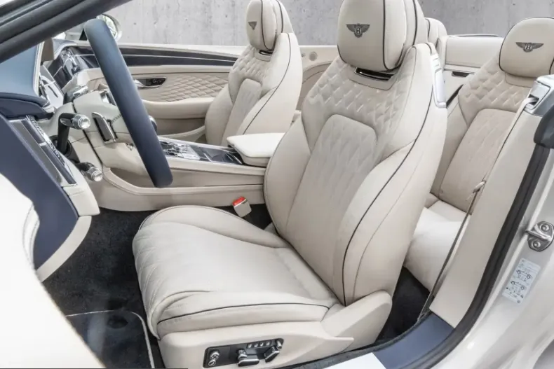 Bentley Continental GTC din 2025 cu 1.949 km - oferta BEN214299 - foto 11