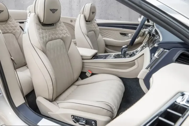 Bentley Continental GTC din 2025 cu 1.949 km - oferta BEN214299 - foto 14