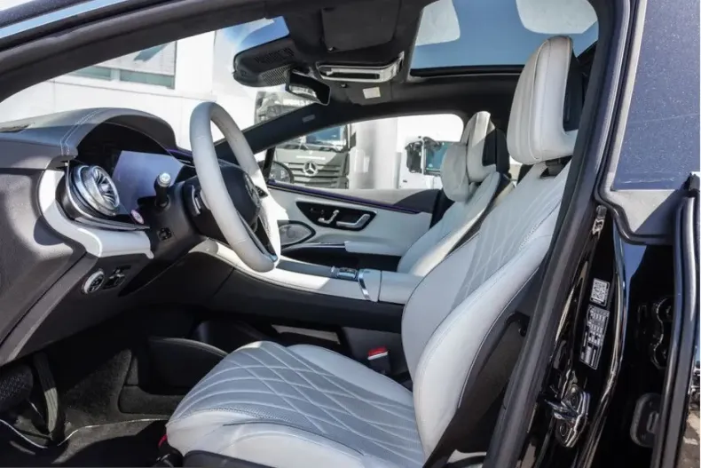 Mercedes-Benz EQS din 2024 cu 6.429 km - oferta MER214300 - foto 12