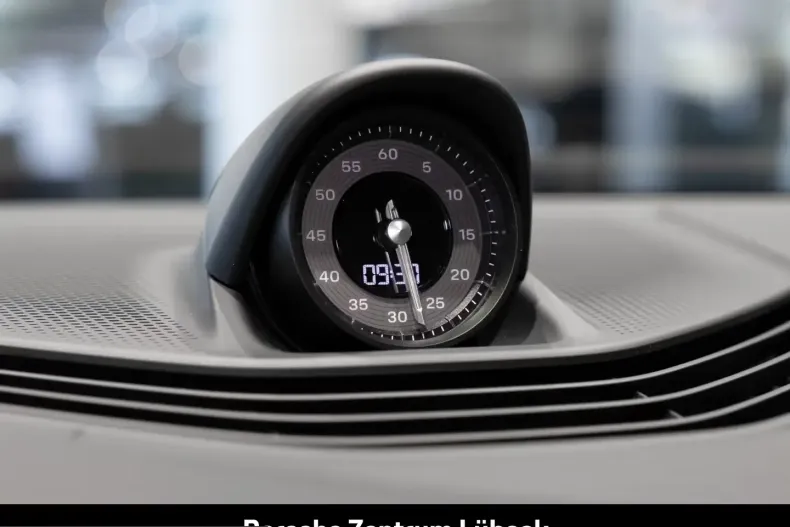 Porsche Taycan din 2026 cu 5 km - oferta POR214306 - foto 30