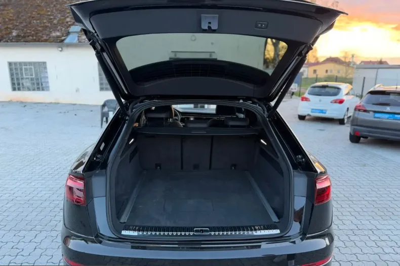 Audi Q8 din 2024 cu 23.000 km - oferta AUD214309 - foto 11