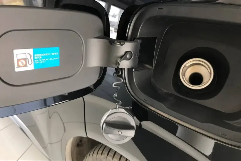 BYD Denza D9 din 2026 cu 1.000 km - oferta BYD214310 - foto 17