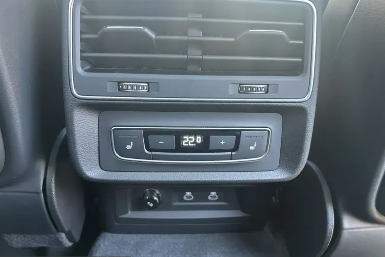 Audi Q8 din 2024 cu 38.000 km - oferta AUD214313 - foto 23