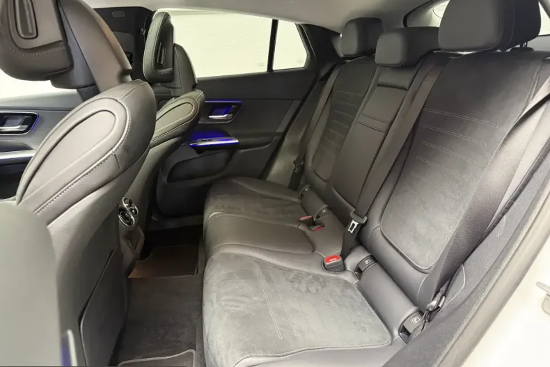 Mercedes-Benz GLC 220 (Clasa GLC) din 2025 cu 8.866 km - oferta MER214321 - foto 6