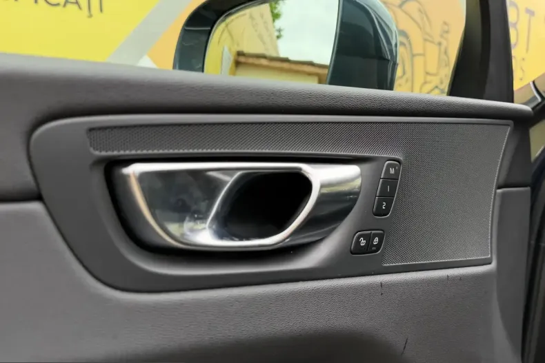 Volvo XC60 din 2021 cu 105.000 km - oferta VOL214322 - foto 20
