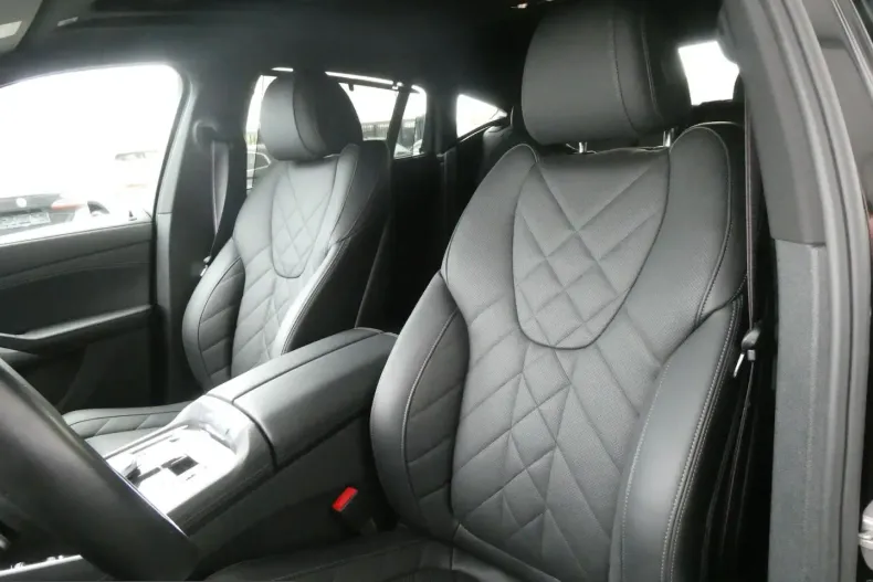 BMW X6 (Seria X) din 2023 cu 42.687 km - oferta BMW214327 - foto 10