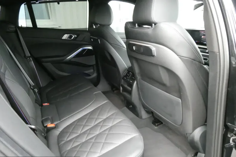 BMW X6 (Seria X) din 2023 cu 42.687 km - oferta BMW214327 - foto 11