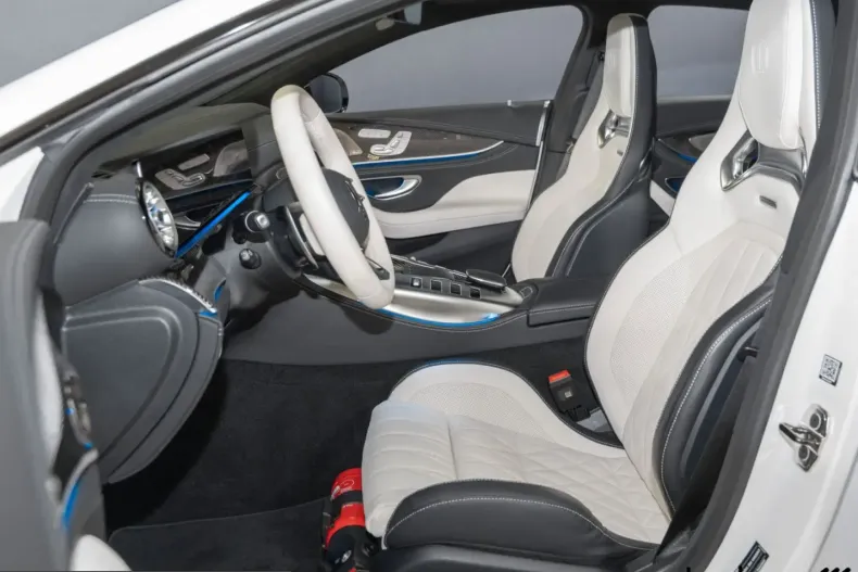 Mercedes-Benz AMG GT (Clasa GT) din 2025 cu 19.275 km - oferta MER214329 - foto 14