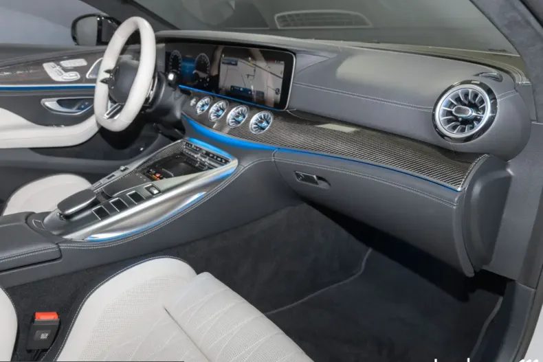 Mercedes-Benz AMG GT (Clasa GT) din 2025 cu 19.275 km - oferta MER214329 - foto 18