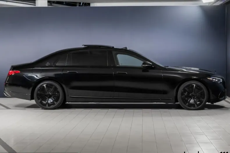 Mercedes-Benz S 580 (Clasa S) din 2025 cu 6.341 km - oferta MER214330 - foto 4
