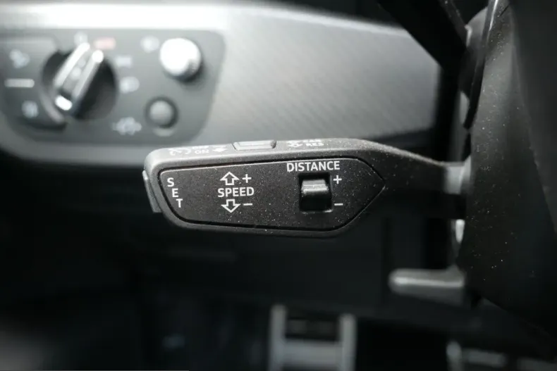 Audi RS4 din 2024 cu 8.150 km - oferta AUD214332 - foto 18