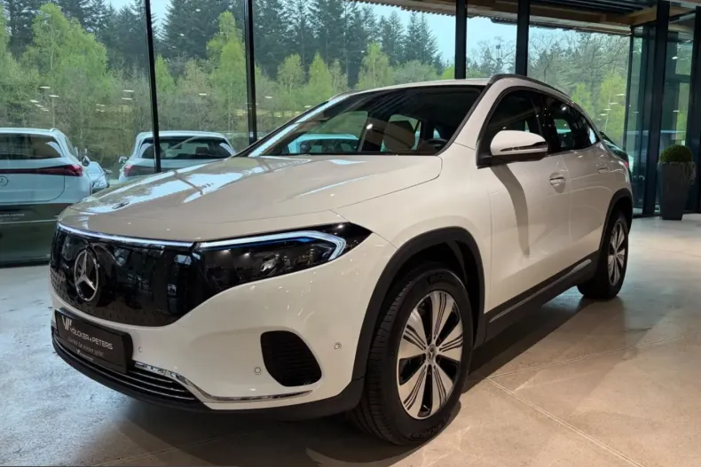 Mercedes-Benz EQA din 2025 cu 8.081 km - oferta MER214339 - foto 2