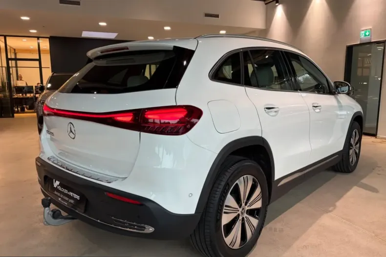 Mercedes-Benz EQA din 2025 cu 8.081 km - oferta MER214339 - foto 5