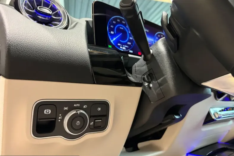 Mercedes-Benz EQA din 2025 cu 8.081 km - oferta MER214339 - foto 16