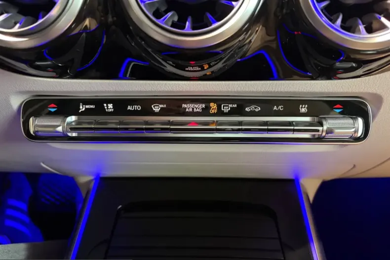 Mercedes-Benz EQA din 2025 cu 8.081 km - oferta MER214339 - foto 32