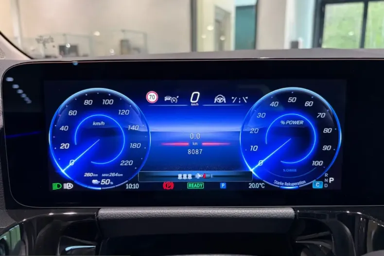 Mercedes-Benz EQA din 2025 cu 8.081 km - oferta MER214339 - foto 38