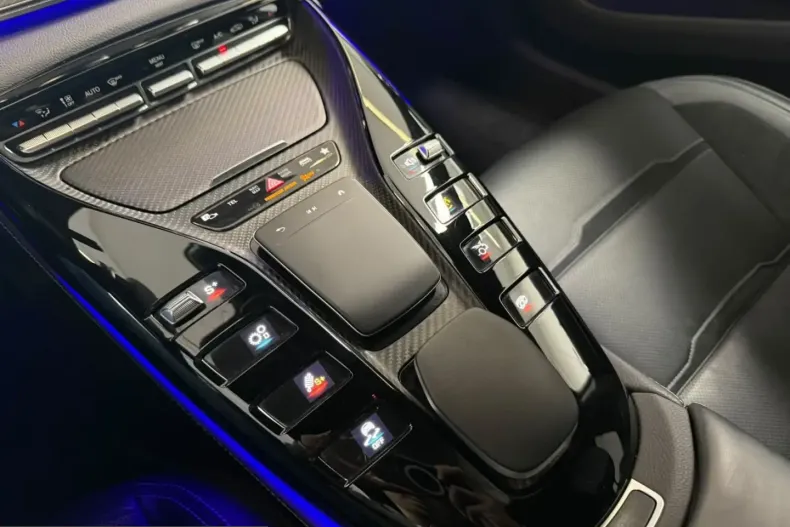 Mercedes-Benz AMG GT (Clasa GT) din 2024 cu 31.827 km - oferta MER214342 - foto 24
