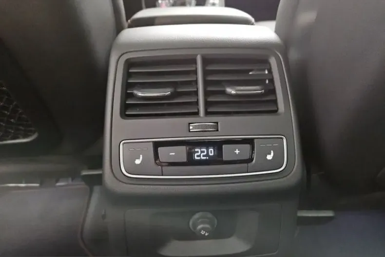Audi RS4 din 2024 cu 31.971 km - oferta AUD214343 - foto 13
