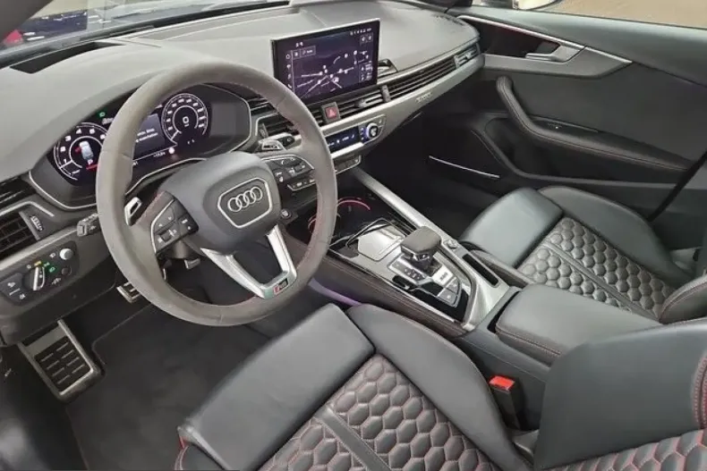 Audi RS4 din 2024 cu 31.971 km - oferta AUD214343 - foto 31