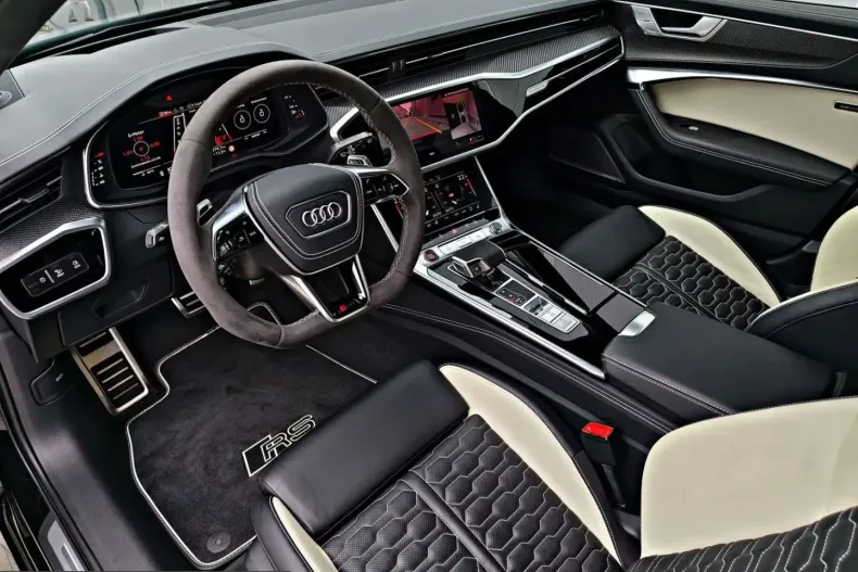 Audi RS6 din 2024 cu 10.944 km - oferta AUD214344 - foto 14