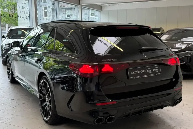 Mercedes-Benz E 53 AMG (Clasa E) din 2025 cu 16.647 km - oferta MER214348 - foto 4