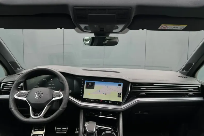 Volkswagen Touareg din 2025 cu 15.566 km - oferta VOL214353 - foto 10