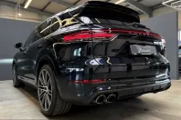 Porsche Cayenne din 2023 cu 65.572 km - oferta POR214357 - foto 3
