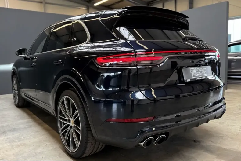 Porsche Cayenne din 2023 cu 65.572 km - oferta POR214357 - foto 4