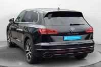 Volkswagen Touareg din 2023 cu 45.550 km - oferta VOL214358 - foto 4