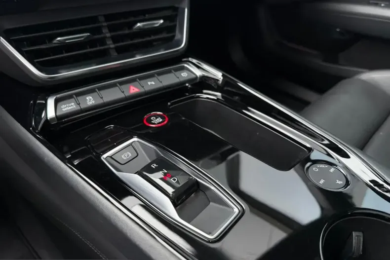 Audi e-tron GT din 2021 cu 53.271 km - oferta AUD214360 - foto 13