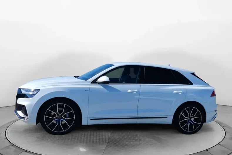 Audi Q8 din 2022 cu 62.234 km - oferta AUD214361 - foto 2