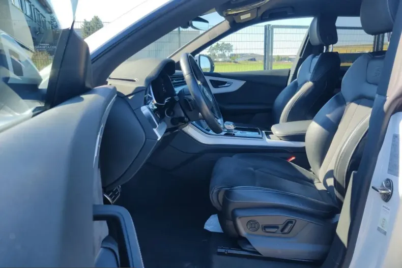 Audi Q8 din 2022 cu 62.234 km - oferta AUD214361 - foto 6