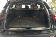 Mercedes-Benz EQC din 2023 cu 30.970 km - oferta MER214362 - foto 15