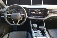 Volkswagen Touareg din 2023 cu 16.500 km - oferta VOL214365 - foto 15