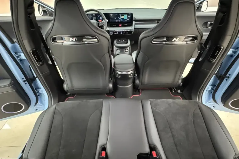 Hyundai IONIQ 5 din 2024 cu 33.897 km - oferta HYU214367 - foto 47