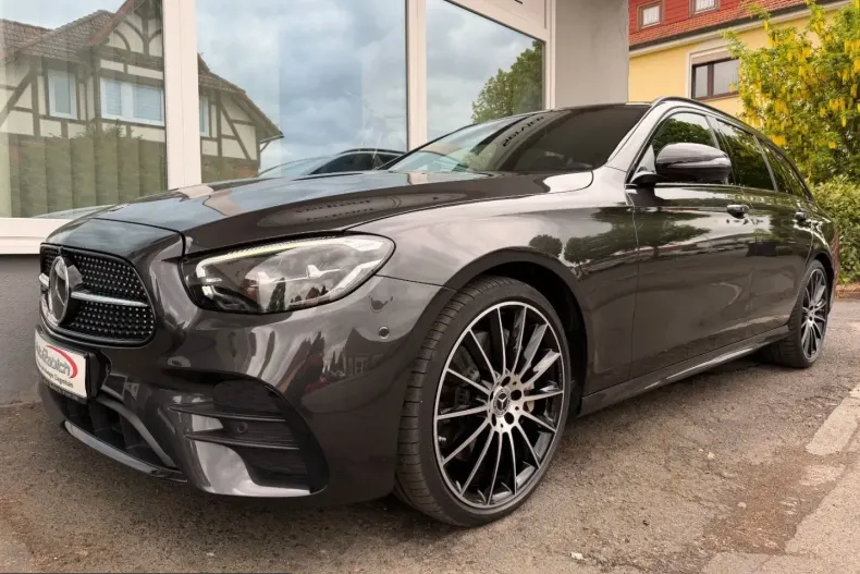 Mercedes-Benz E 400 (Clasa E) din 2021 cu 69.987 km - oferta MER214369 - foto 1
