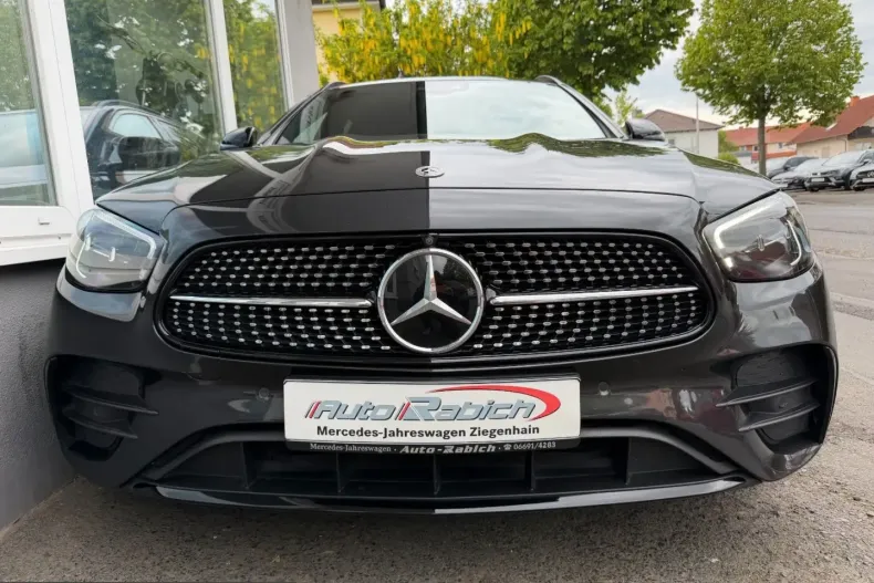 Mercedes-Benz E 400 (Clasa E) din 2021 cu 69.987 km - oferta MER214369 - foto 2