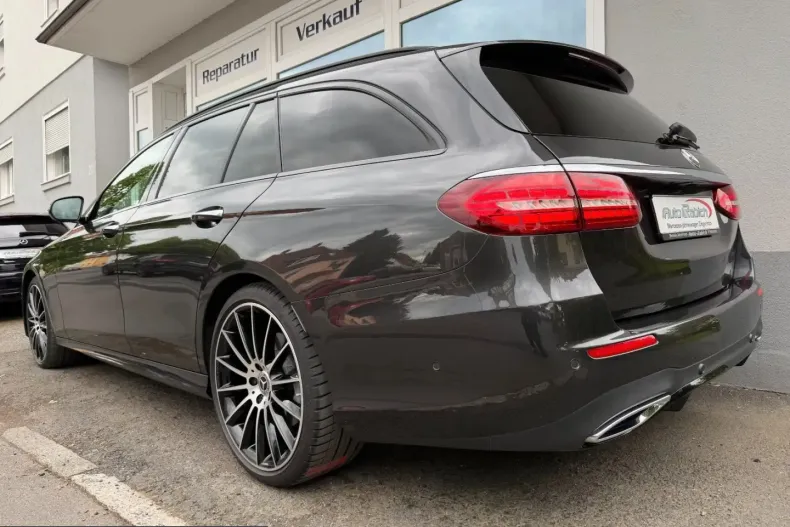 Mercedes-Benz E 400 (Clasa E) din 2021 cu 69.987 km - oferta MER214369 - foto 7
