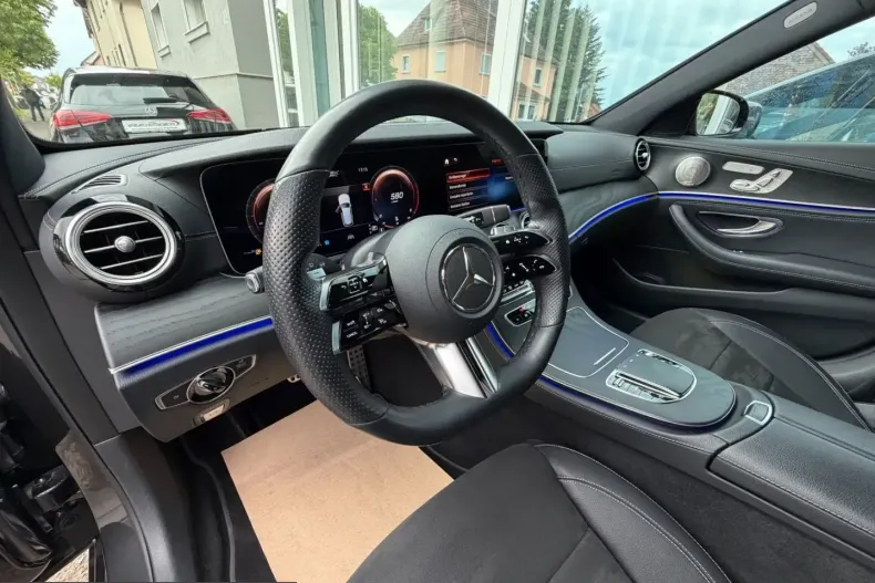 Mercedes-Benz E 400 (Clasa E) din 2021 cu 69.987 km - oferta MER214369 - foto 24