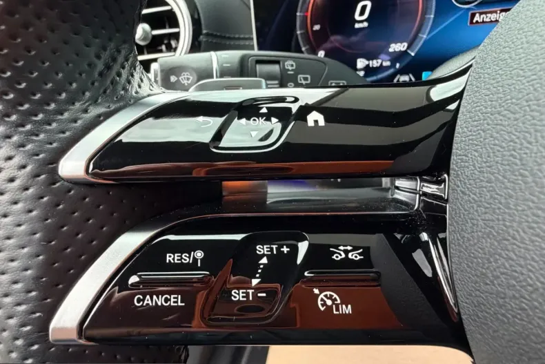 Mercedes-Benz E 400 (Clasa E) din 2021 cu 69.987 km - oferta MER214369 - foto 25
