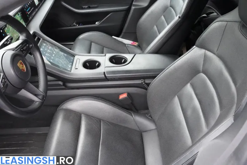 Porsche Taycan din 2021 cu 63.000 km - oferta POR214370 - foto 14