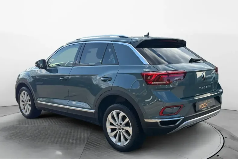 Volkswagen T-Roc din 2024 cu 22.400 km - oferta VOL214373 - foto 4