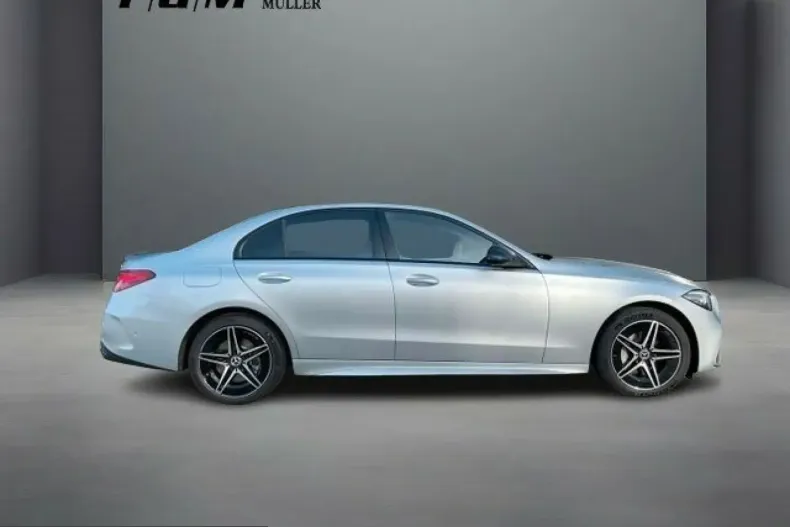 Mercedes-Benz C 300 (Clasa C) din 2023 cu 42.800 km - oferta MER214377 - foto 4