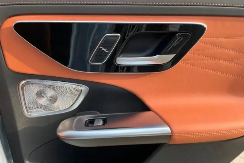 Mercedes-Benz C 300 (Clasa C) din 2023 cu 42.800 km - oferta MER214377 - foto 15