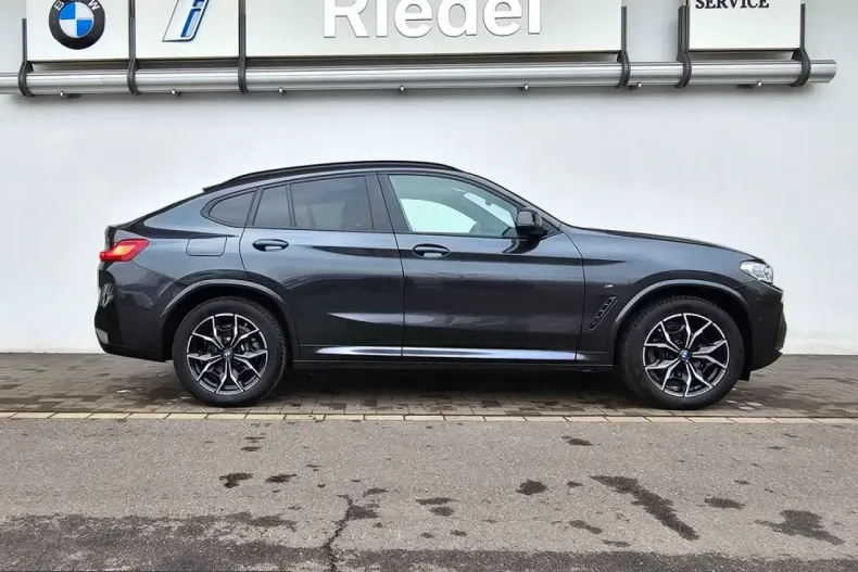 BMW X4 (Seria X) din 2024 cu 21.599 km - oferta BMW214378 - foto 3