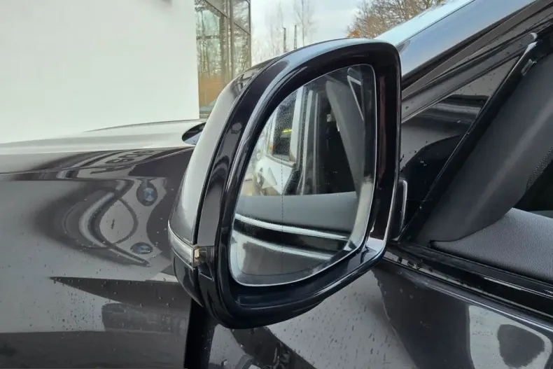 BMW X4 (Seria X) din 2024 cu 21.599 km - oferta BMW214378 - foto 17