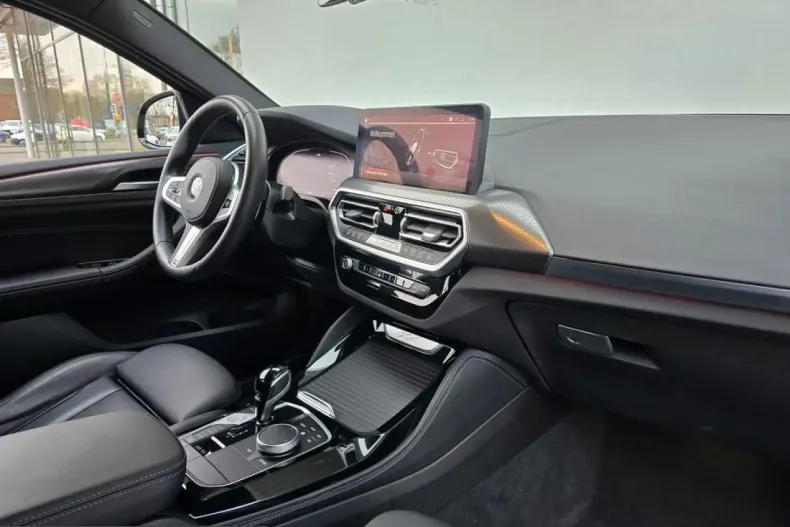 BMW X4 (Seria X) din 2024 cu 21.599 km - oferta BMW214378 - foto 26