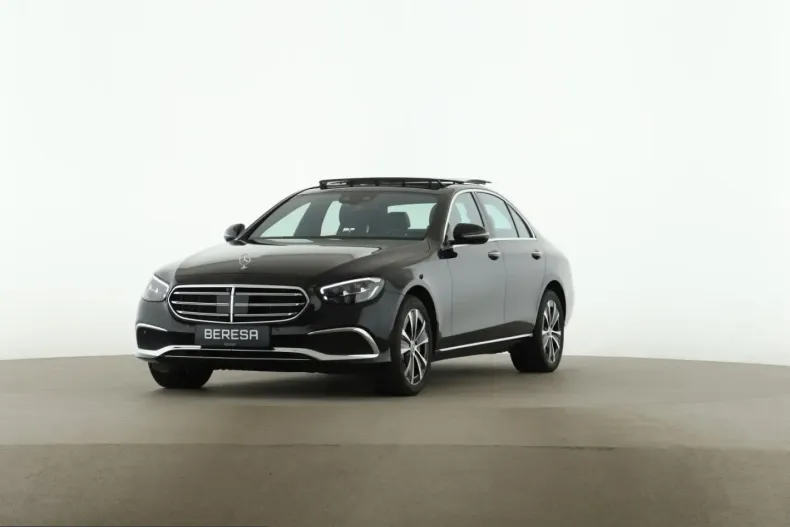 Mercedes-Benz E 300 (Clasa E) din 2022 cu 102.200 km - oferta MER214388 - foto 2